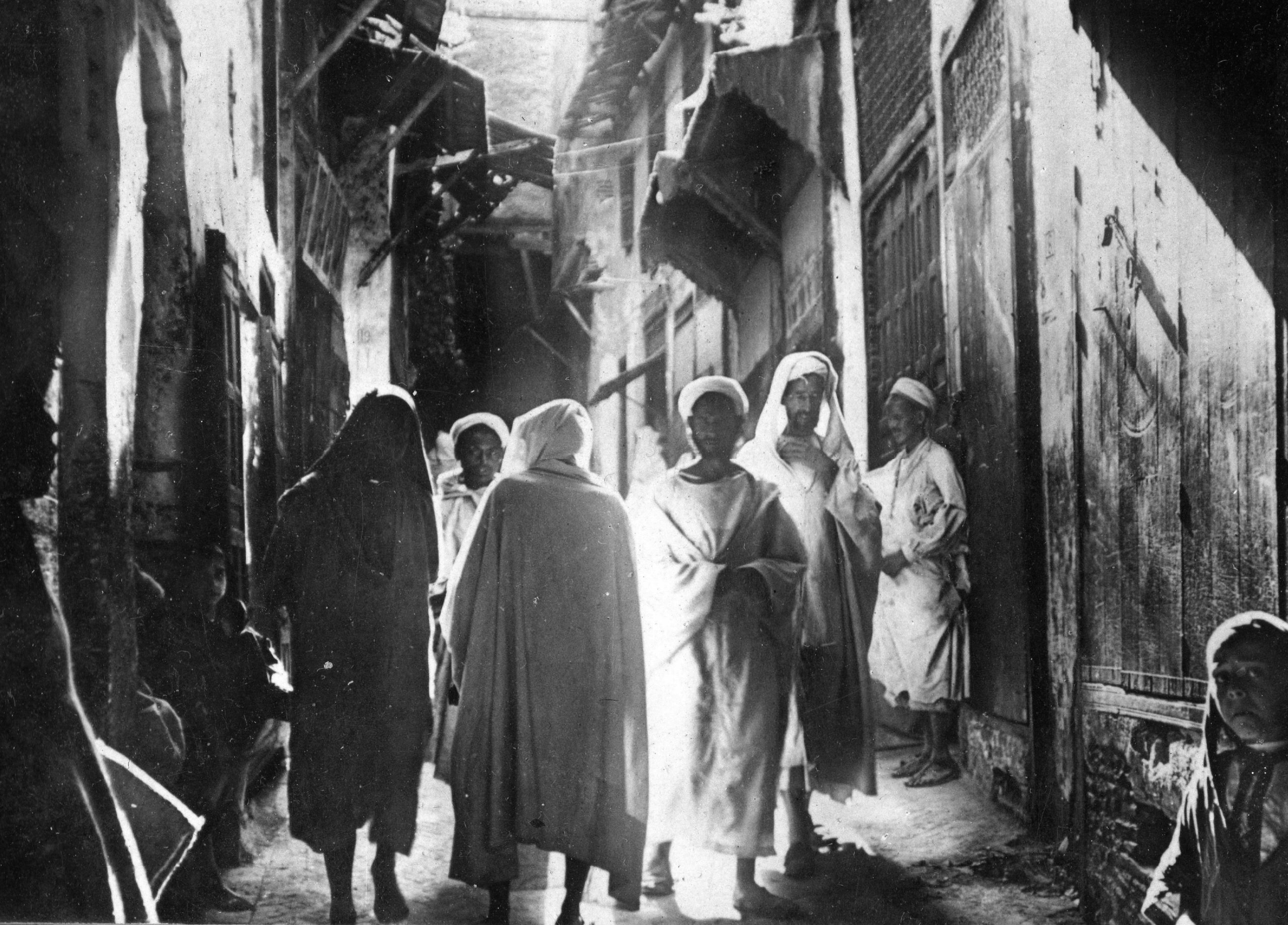 Wikimedia/ شعراء عرب عاشوا عمراً قصيراً
