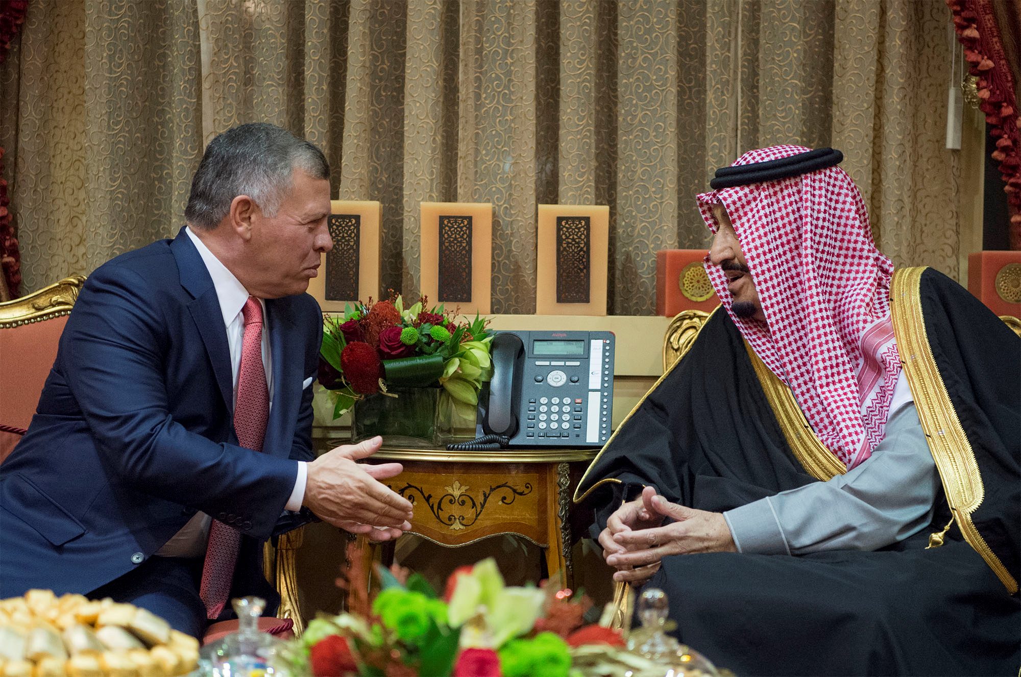 السعودية، والإمارات، والكويت في قمة عاجلة لدعم الأردن.. الرياض تستضيفها بعد أيام من الاحتجاجات في عمان