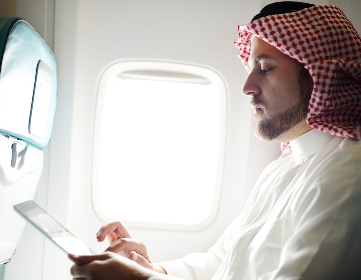 الطلاب السعوديون يبيعون الشيشة والبلاي ستيشن ويعودون محمّلين بدروس الحرية على الطريقة الكندية