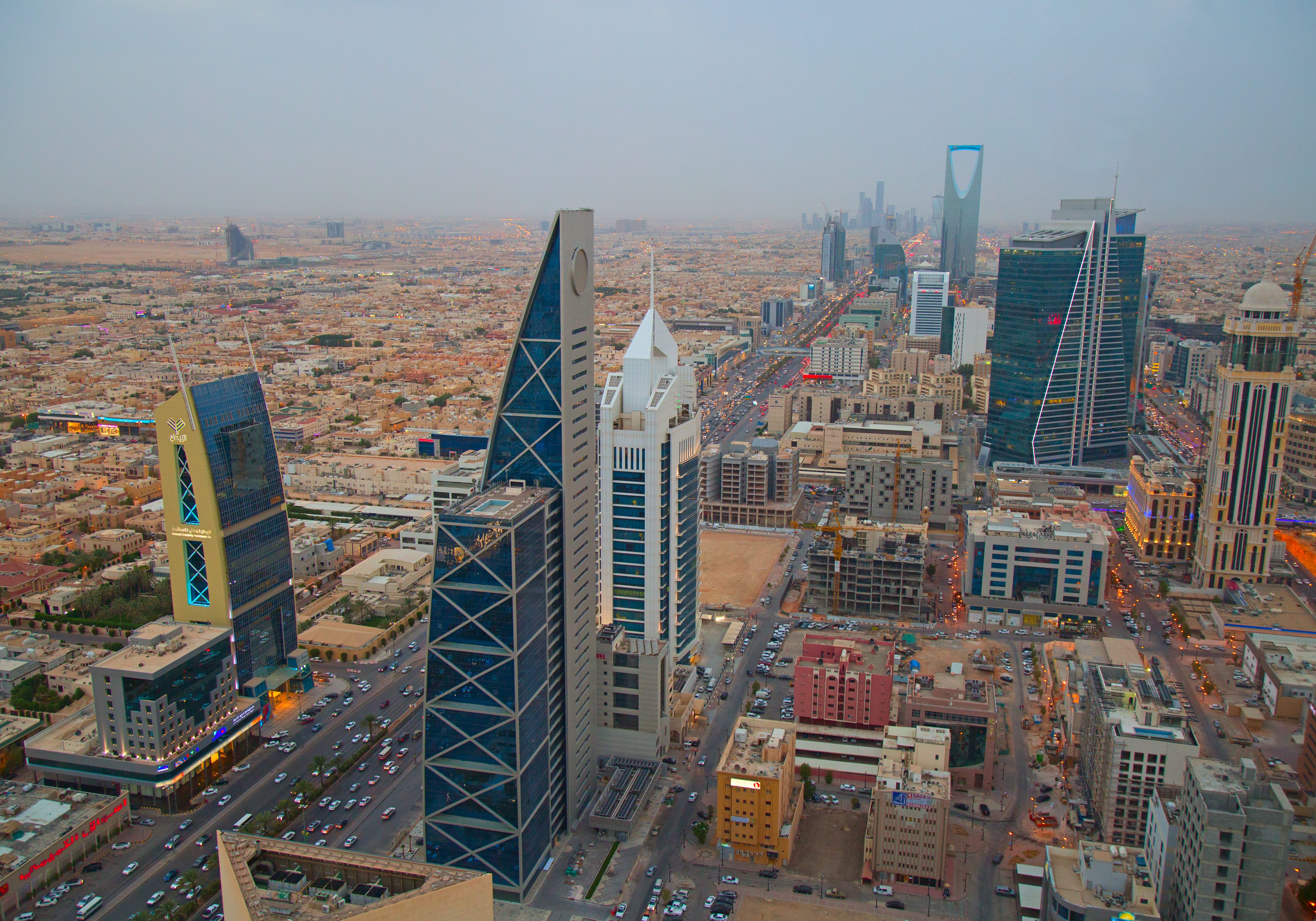 السعودية تقول إنها سترد على فرض أي عقوبات اقتصادية عليها