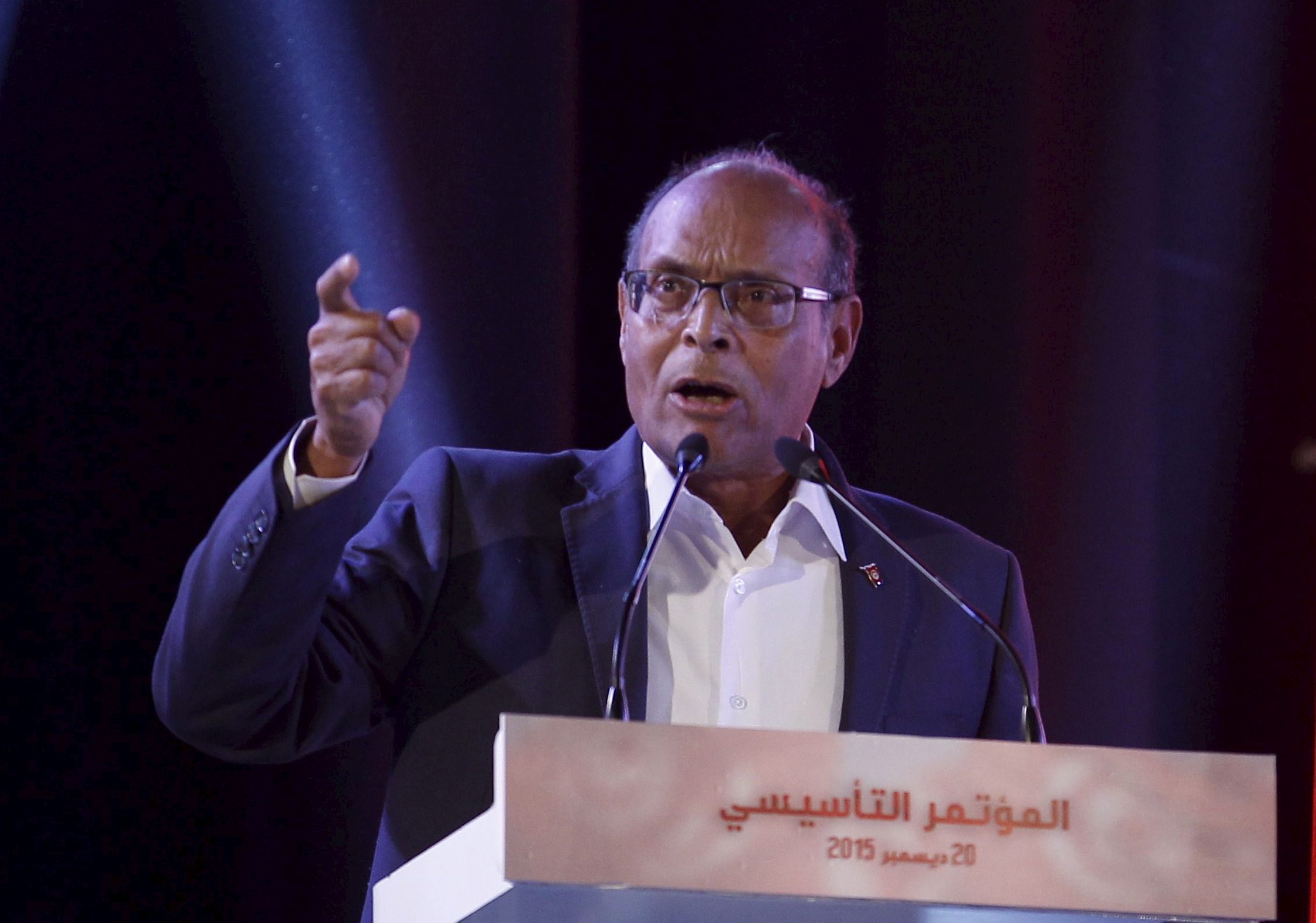 المرزوقي: دولتان عربيتان تعملان كالأخطبوط في تونس