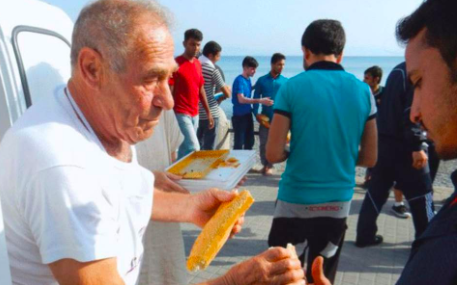 خباز اللاجئين اليوناني