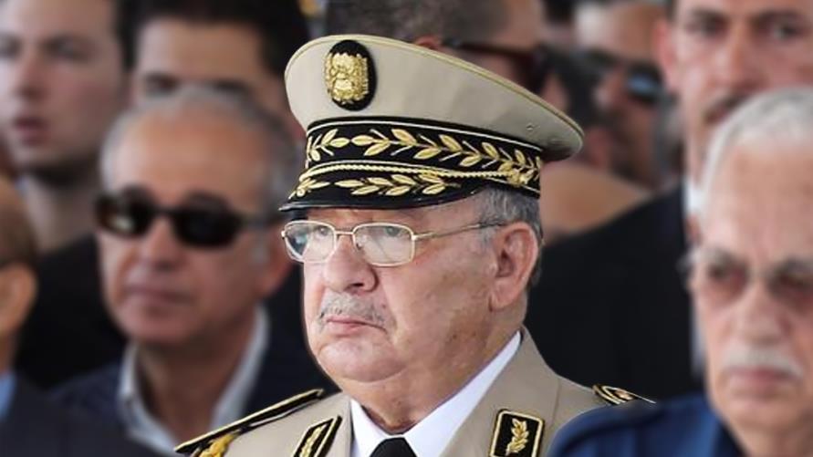 قائد الجيش الجزائري قايد صالح/ رويترز