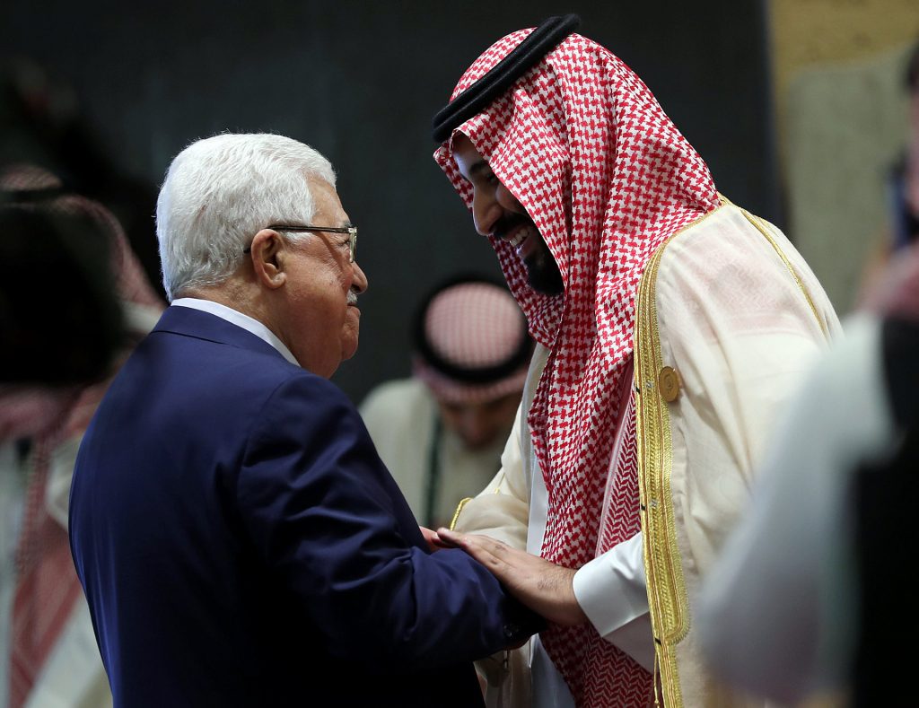 10 مليارات دولار من ابن سلمان لعباس