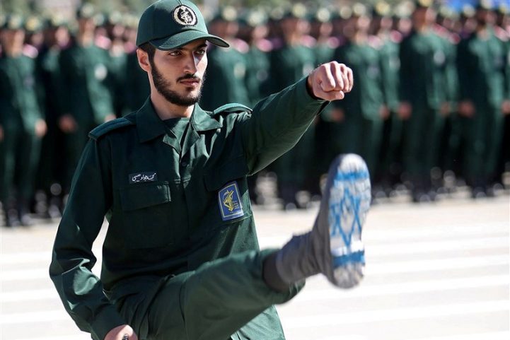 المرة الأولى التي تصنف فيها واشنطن رسمياً قوة عسكرية في بلد آخر جماعة إرهابية/ رويترز