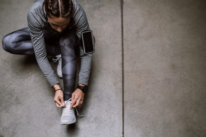 iStock \ هناك أطباء متخصصين في أمراض القدم بدأوا إنتاج خطوط الأحذية الخاصة بهم