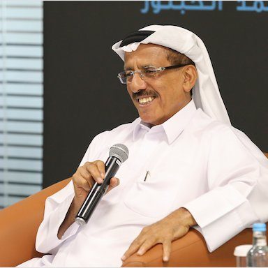 ملياردير إماراتي يدعو دول الخليج لإعلان السلام مع إسرائيل