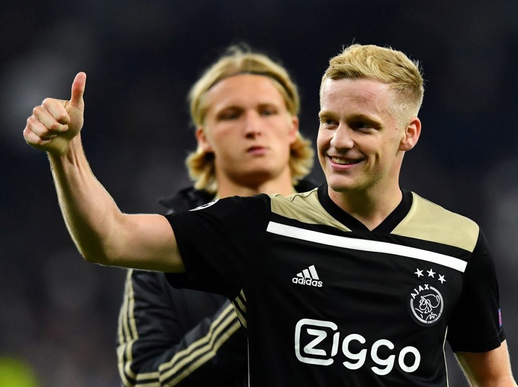 Soccer Football - Champions League Semi Final First Leg - Tottenham Hotspur v Ajax Amsterdam - Tottenham Hotspur Stadium, London, Britain - April 30, 2019 Ajax's Donny van de Beek celebrates after the match REUTERS/Dylan Martinez