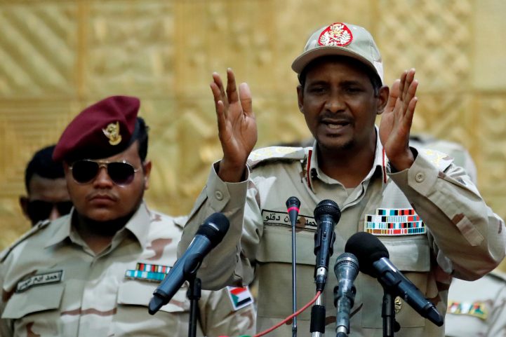 محمد حمدان دقلو نائب رئيس المجلس العسكري السوداني - رويترز