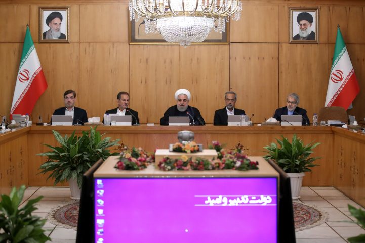 القيادة الإيرانية تنفي تورطها في الهجمات/ رويترز