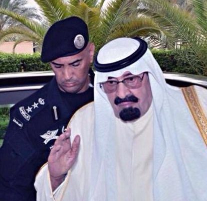 اللواء الفغم مع الملك السعودي الراحل عبدالله/ مواقع التواصل