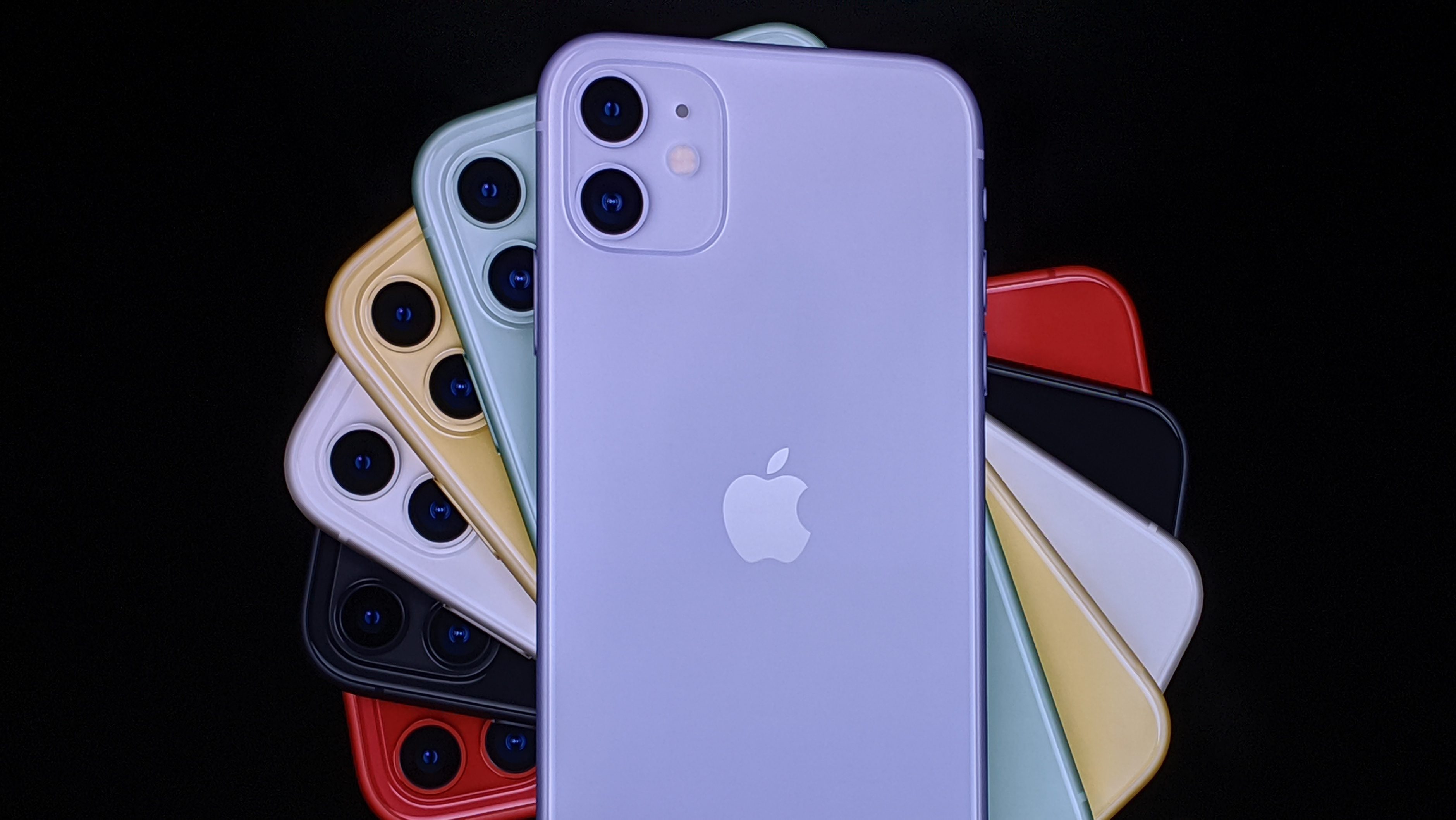 مواصفات هاتف iPhone11