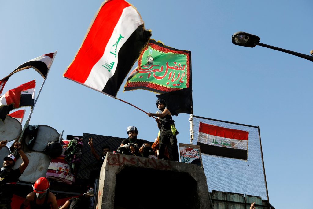 السفارة الأمريكية تدين قتل وخطف المحتجين في العراق: «للشعب حرية تحديد مستقبل بلاده»
