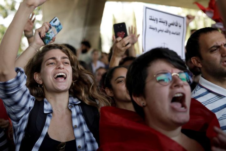 من تظاهرات لبنان، رويترز