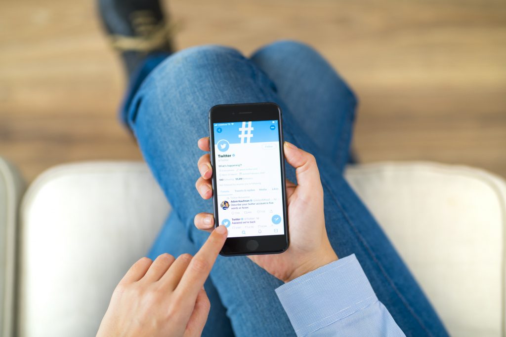 كيفية استعادة بيانات آيفون بدون iTunes. 