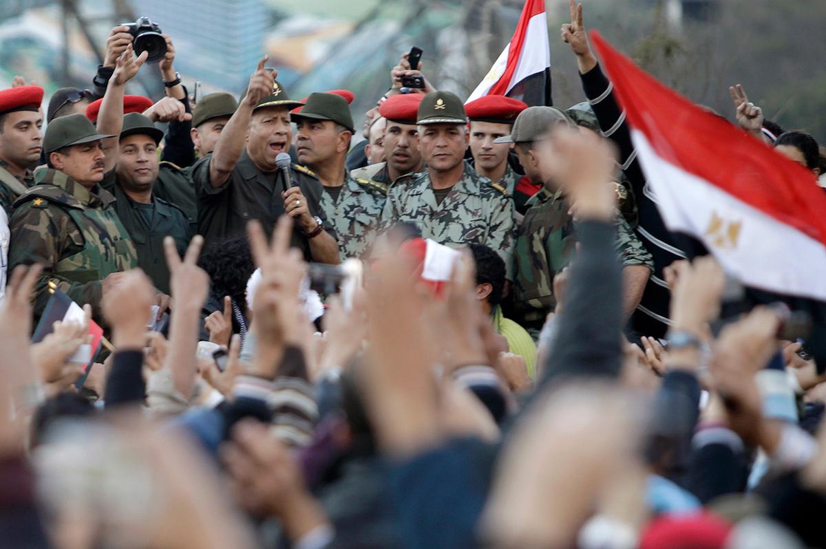 ليست إسلامية أو علمانية، 25 يناير ثورة حب.. وهذه فكرتي التي ستقوم بإنجاحها إن اتبعتموها