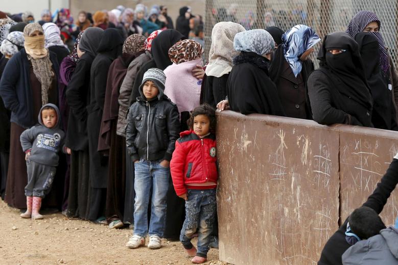 سقطوا من سجلات الدولة.. قصة 1.5 مليون طفل سوري مهددين بفقدان الجنسية، ويرفض النظام تسجيلهم