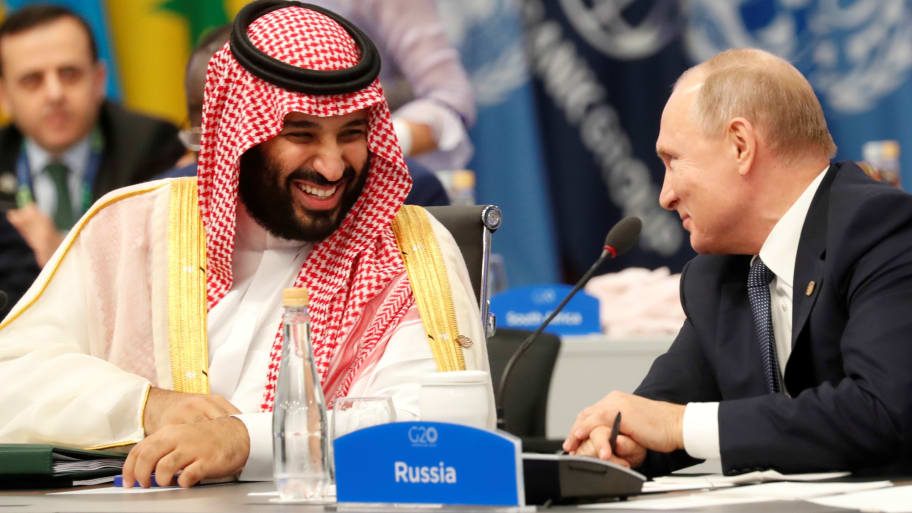 امتد من النفط إلى ليبيا ومصر.. هل ينهي فيروس كورونا التحالف الروسي السعودي الصاعد؟