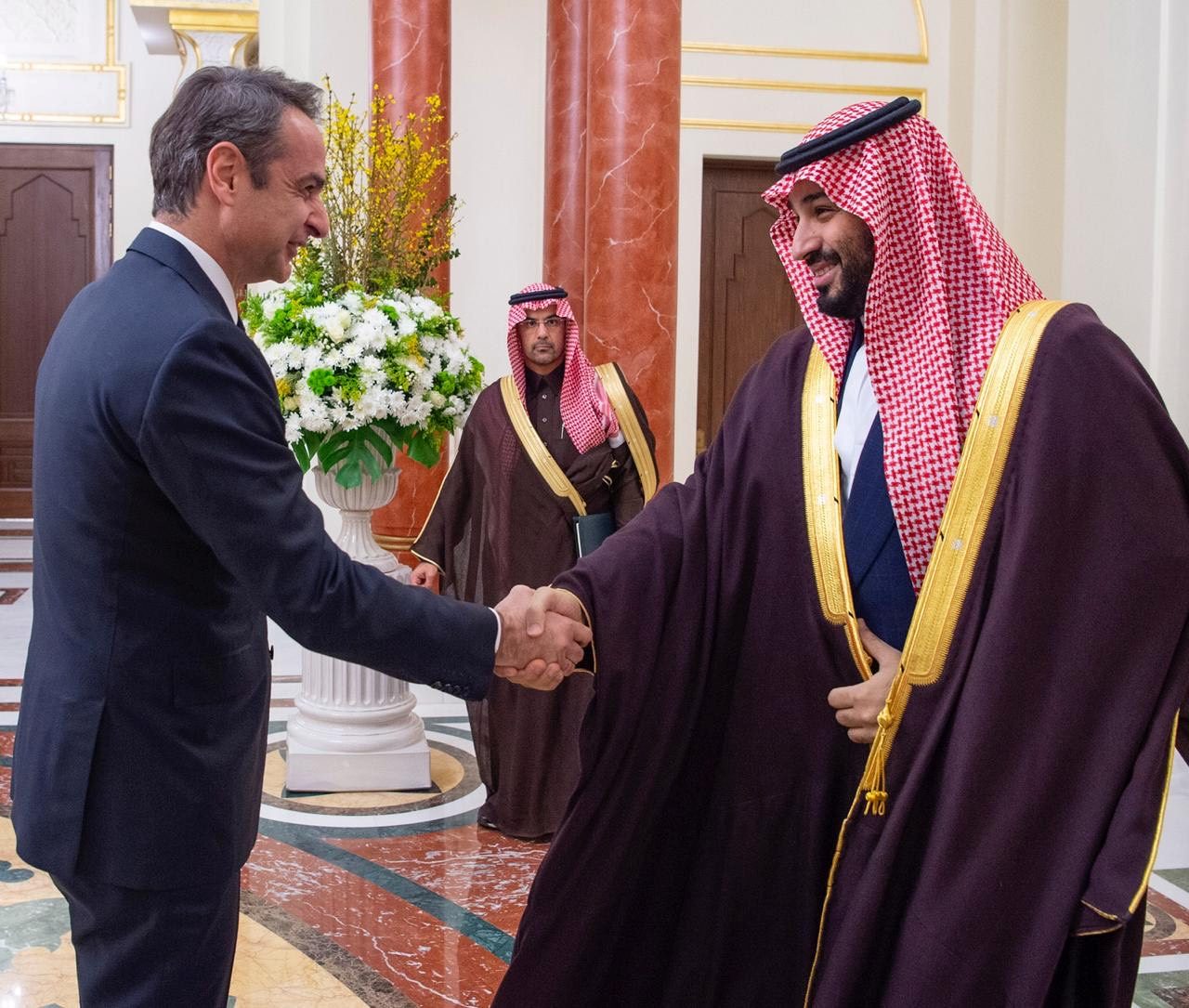على نفقة السعودية.. اليونان تنشر صواريخ باتريوت في المملكة، والمعارضة تعتبرها “مغامرة”