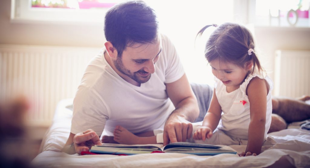  كيف تقنع طفلك بالذهاب إلى فراشه بسهولة