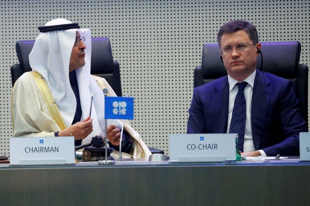 “أوبك” تؤجل اجتماعها الطارئ حول حرب أسعار النفط وسط خلافات بين السعودية وروسيا 