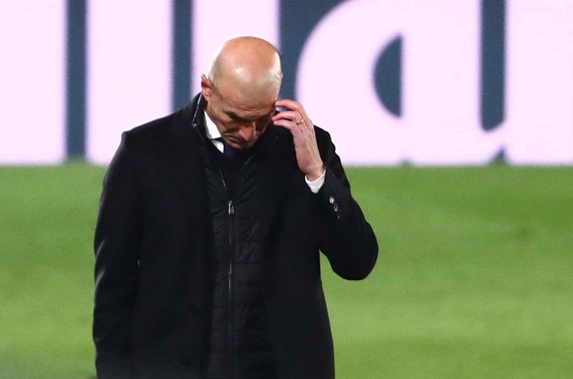 الفرنسي زين الدين زيدان مدرب ريال مدريد (رويترز)