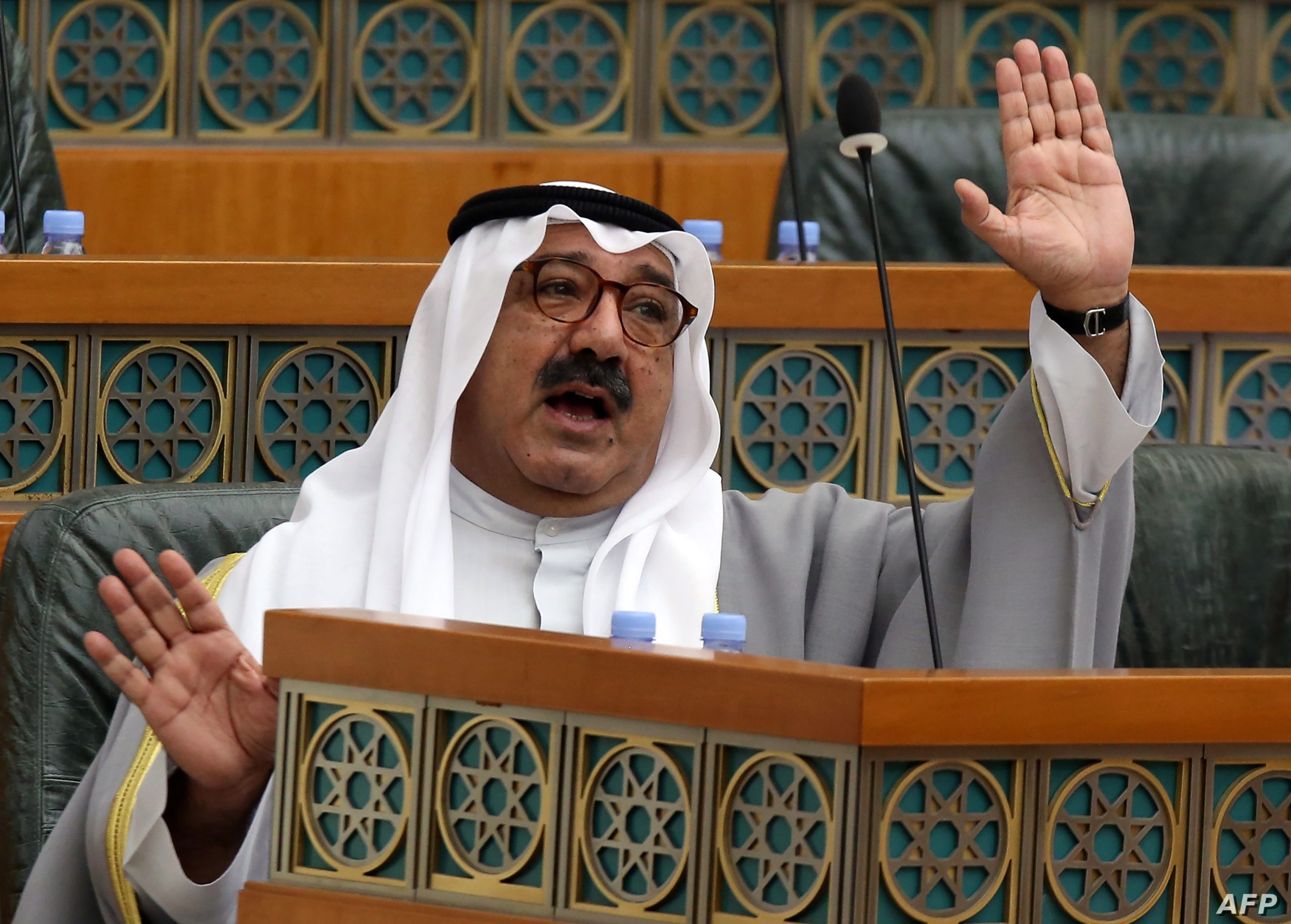 تقلَّد عدة مناصب بينها وزير الدفاع.. وفاة الشيخ ناصر الصباح النجل الأكبر لأمير الكويت الراحل