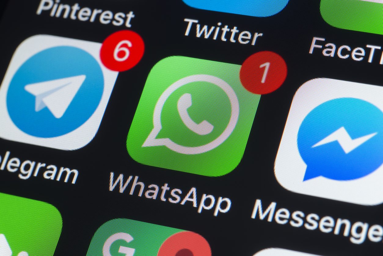 تطبيقات فيسبوك ماسنجر، وواتساب، ,تليغرام - iStock