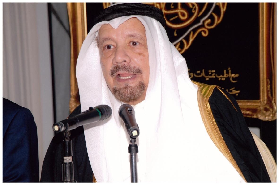 وفاة وزير البترول السعودي زكي يماني
