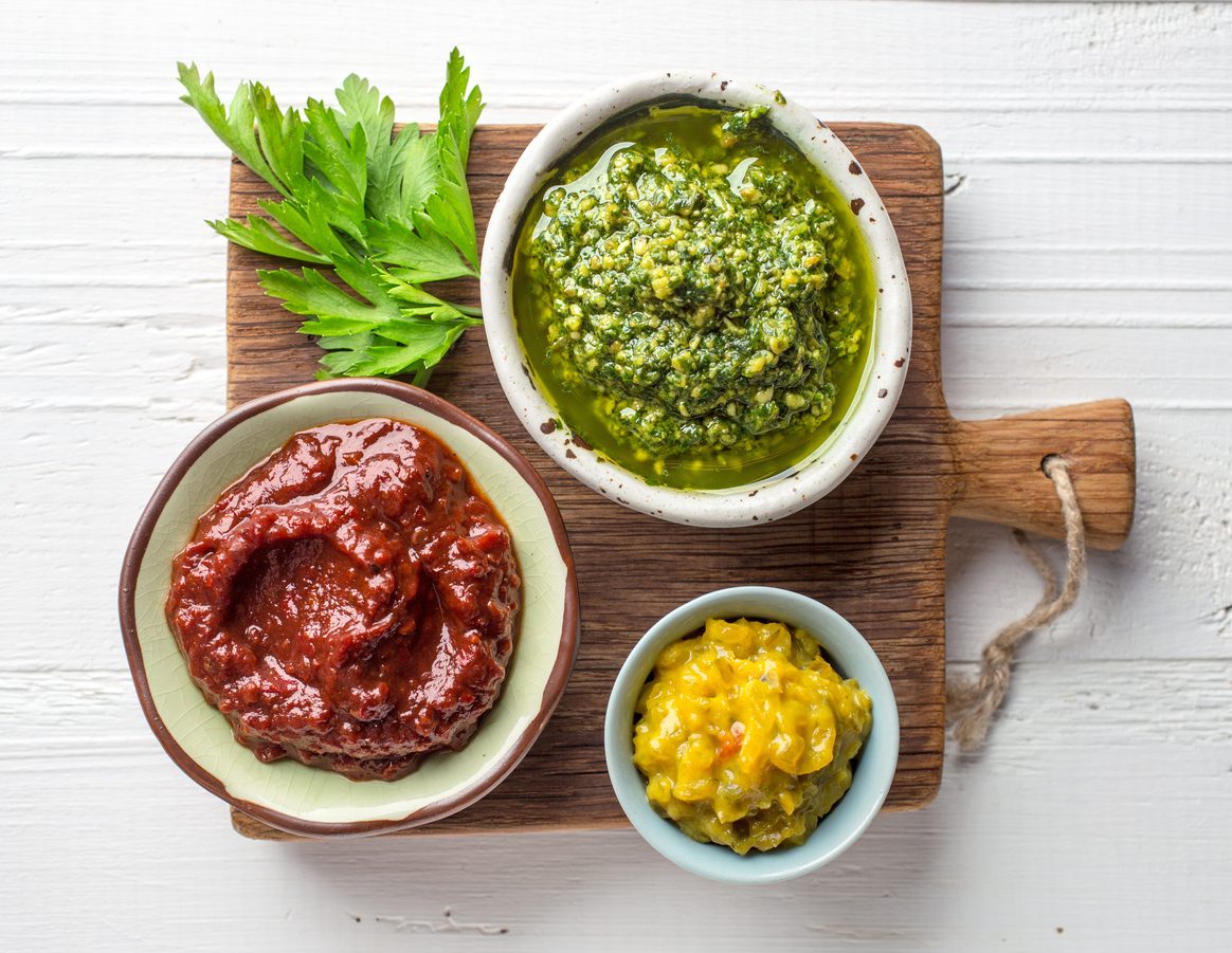 صوص البيستو \ Istock