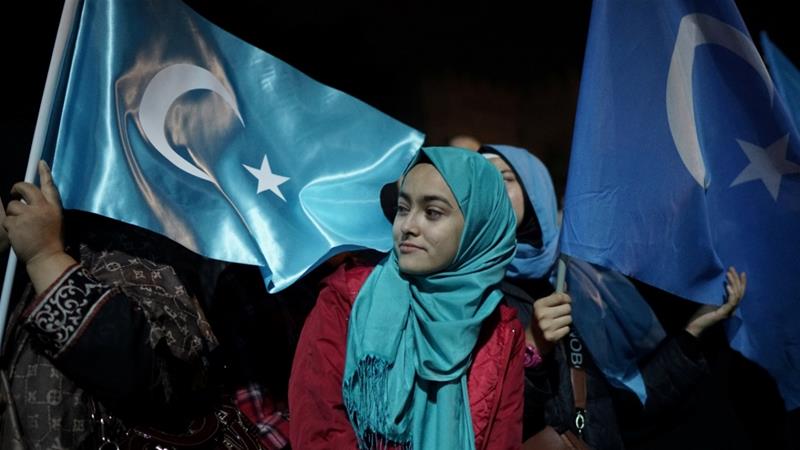 العقوبات الأوروبية جاءت بسبب اضطهاد الصين للمسلمين الإيغور/رويترز