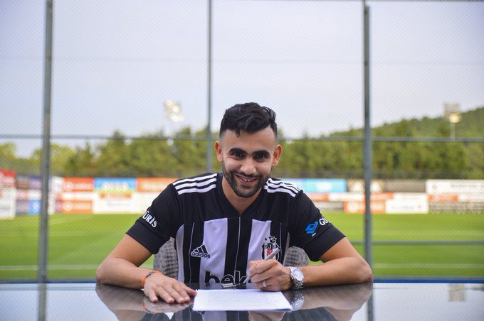 لعب مباراته الأولى في إسرائيل وأصبح نجماً في تركيا.. هل يتوقف غزال الجزائر عن الترحال؟