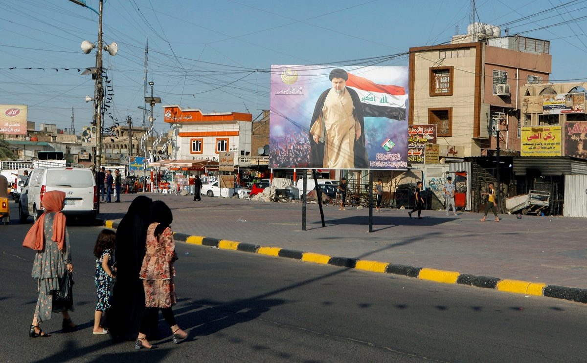إيران توقف إمدادات الكهرباء