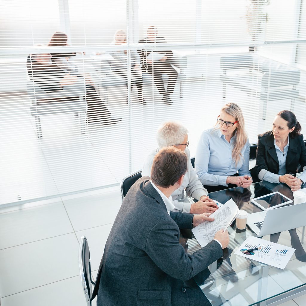 istock - التفكير الجماعي