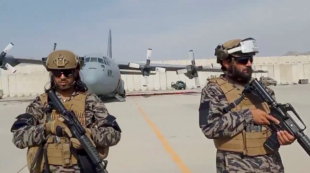 التعاون بين أمريكا وطالبان