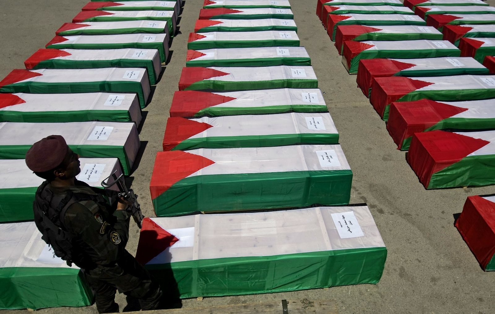 لا دفن ولا وداع أخير.. لماذا تنتهج إسرائيل سياسة احتجاز جثامين شهداء فلسطينيين لسنوات طويلة؟