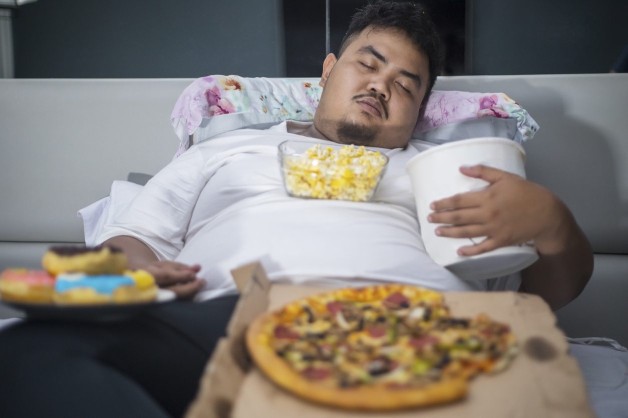 أسباب وأعراض غيبوبة الطعام