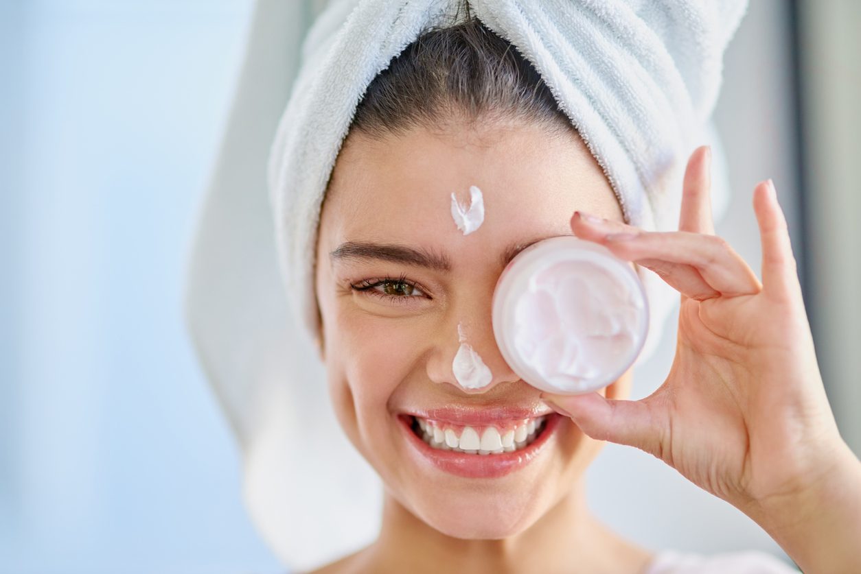 نصائح أطباء الجلدية iStock