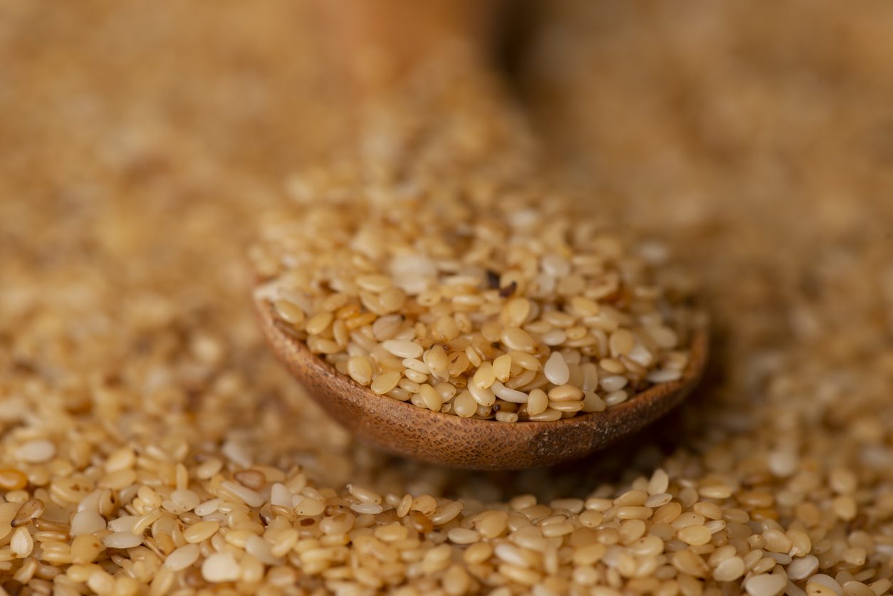 iStock/ فوائد السمسم للجسم