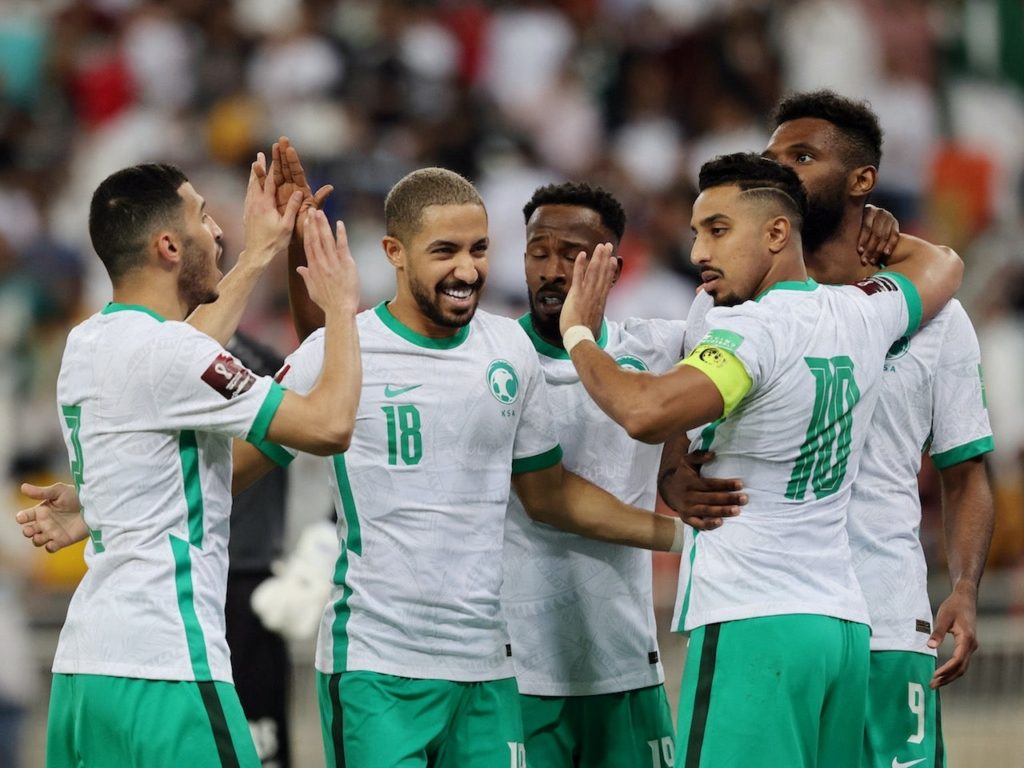 منتخب السعودية تأهل للمرة السادسة إلى كأس العالم (رويترز)