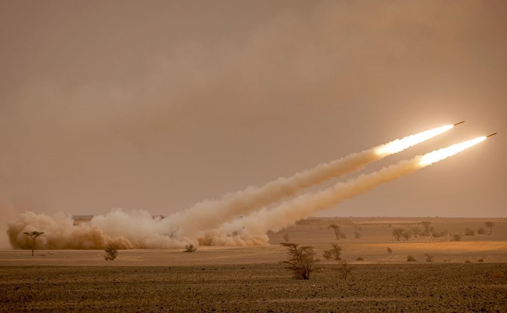 صورة تعبيرية لراجمة صواريخ أمريكية/Getty Images