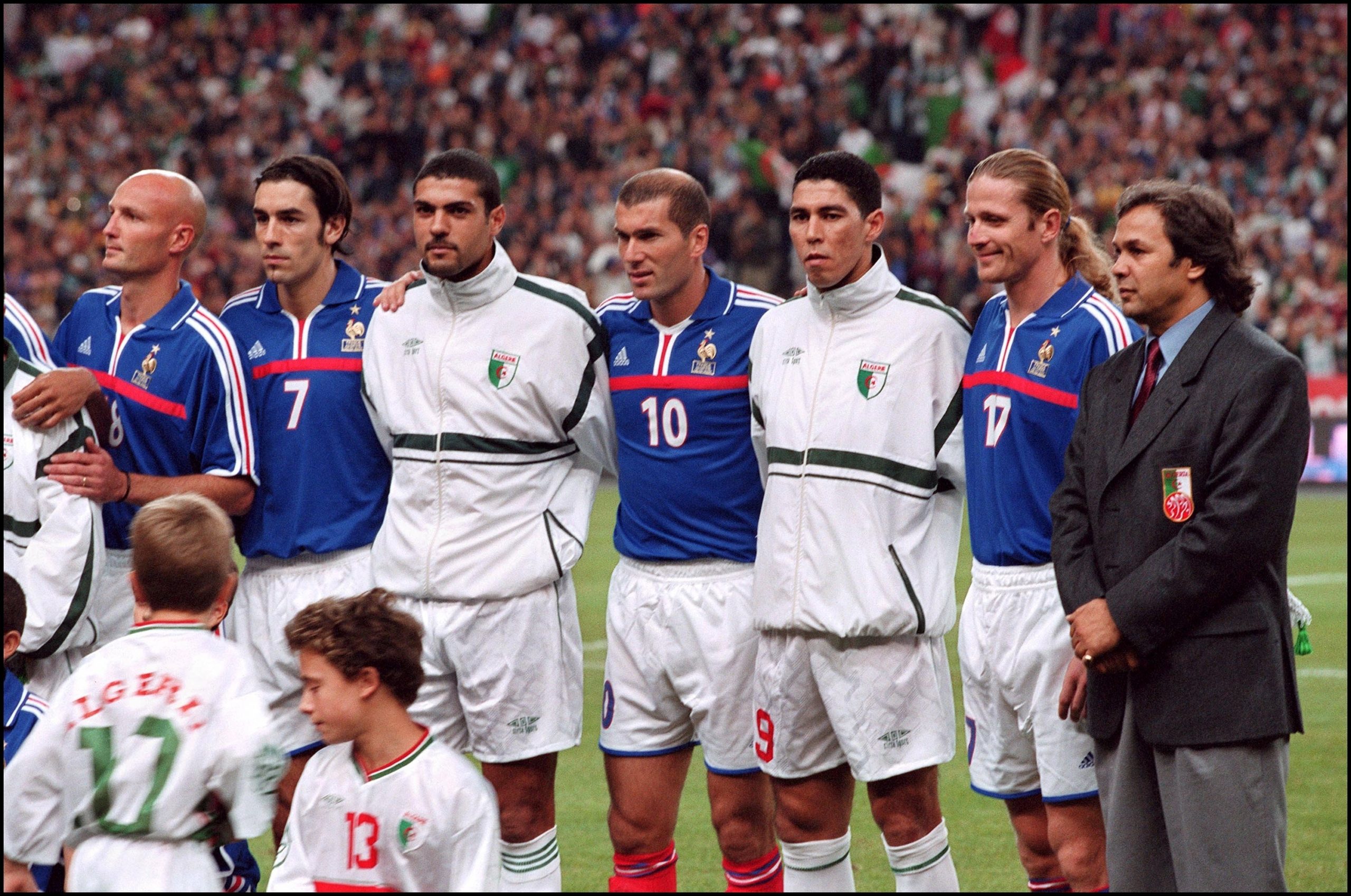 مباراة ودية بين فرنسا والجزائر عام 2001 - gettyimages