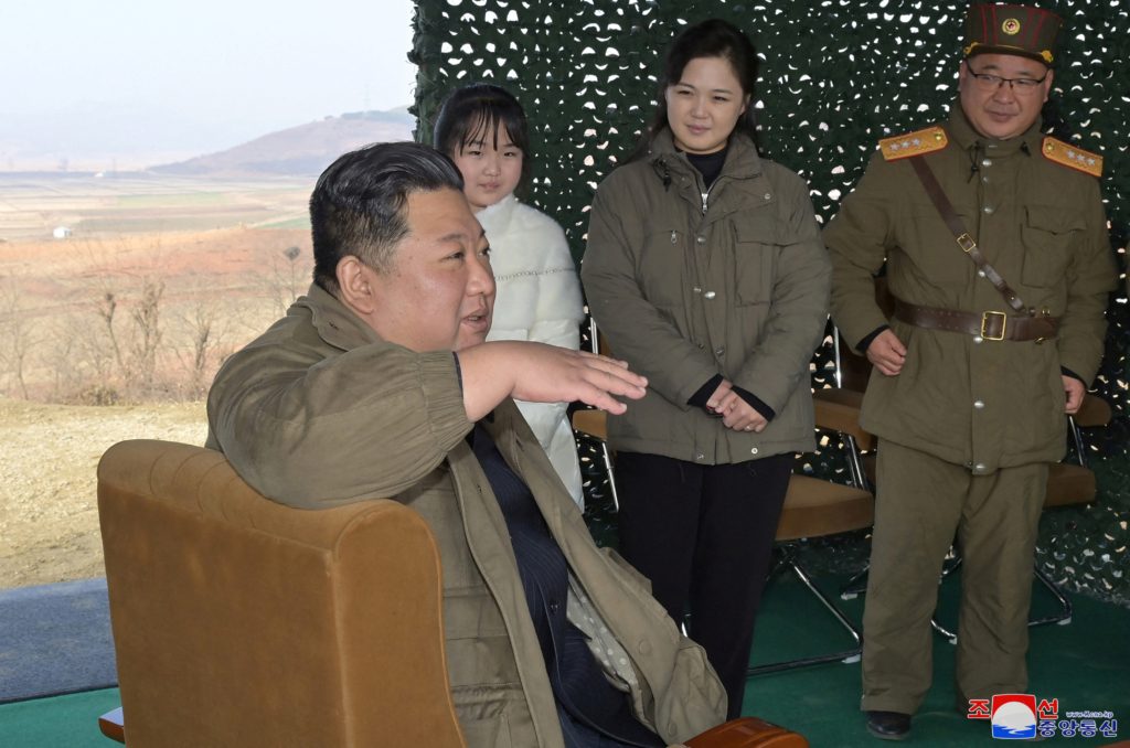 كيم جونغ أون كوريا الشمالية 