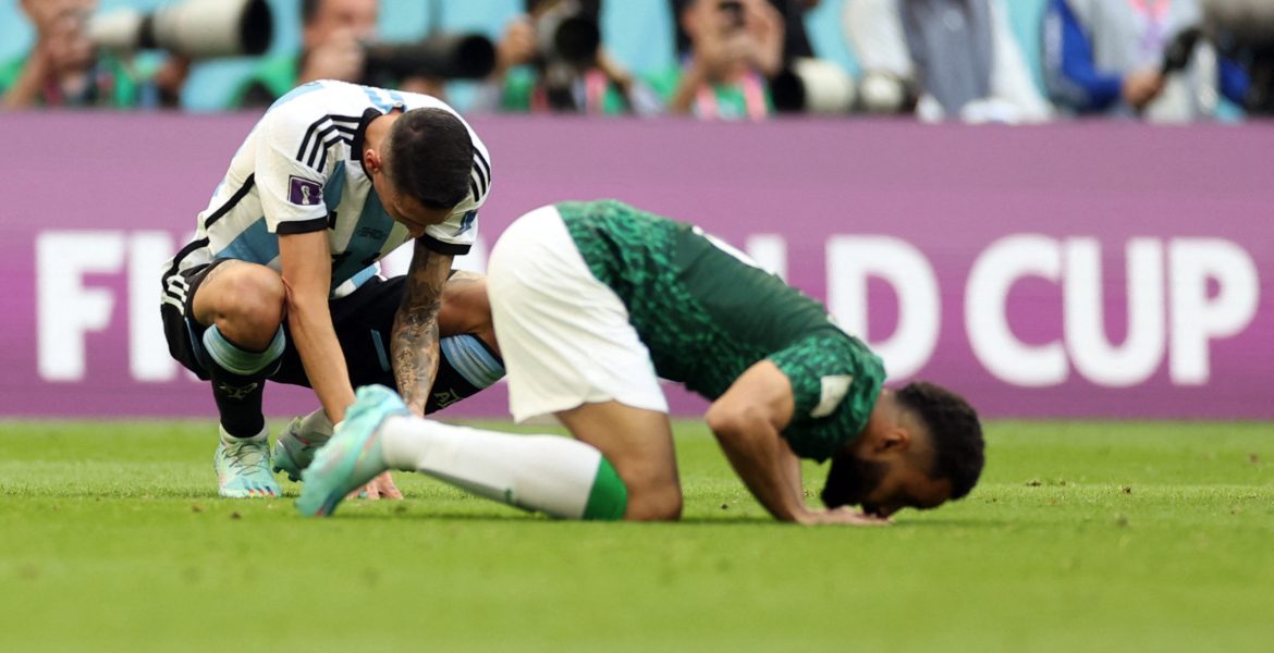 فوز السعودية على الأرجنتين في كأس العالم بقطر/رويترز