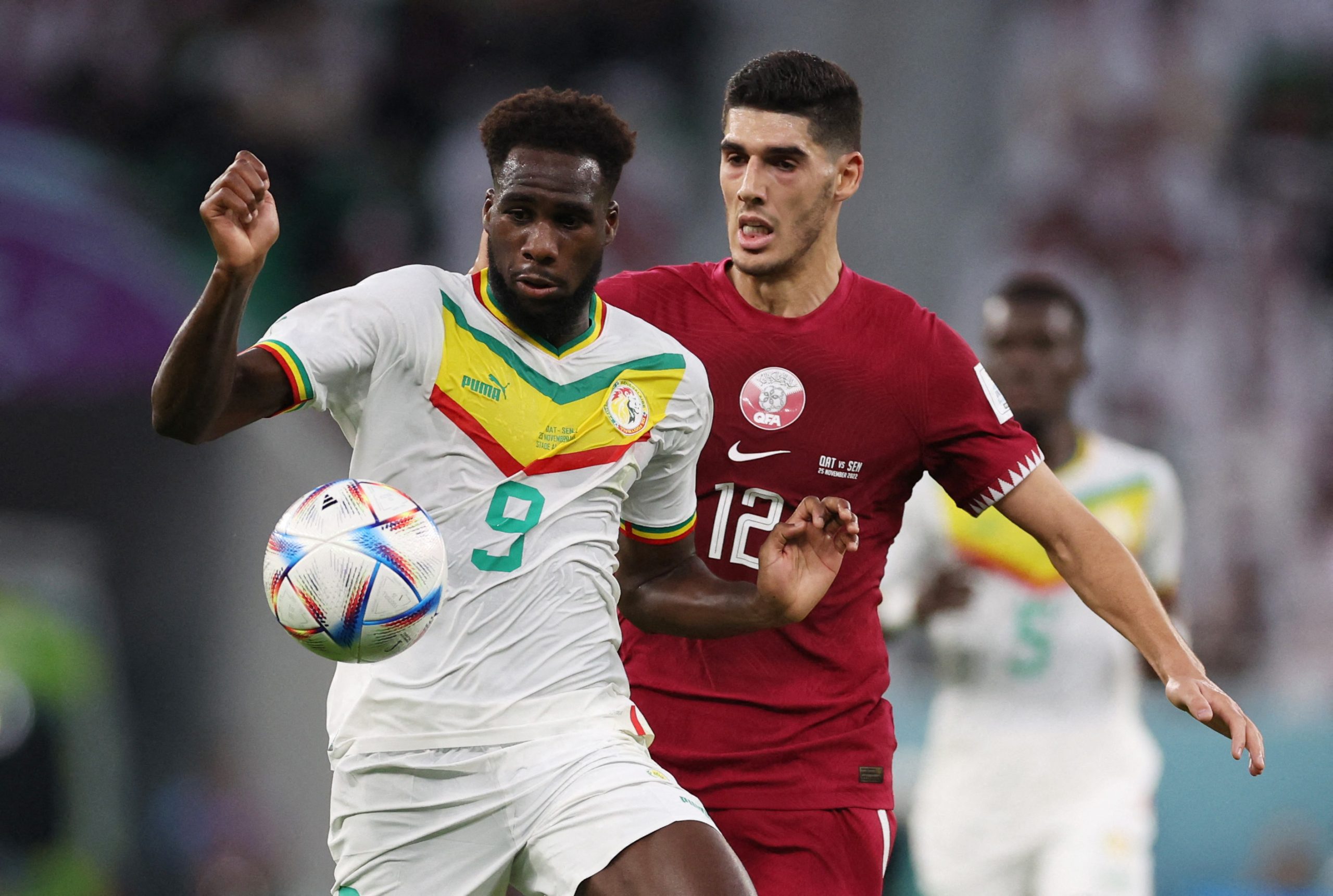 رويترز/ قصّة بولاي ديا.. من عامل كهرباء إلى لاعب منتخب السنغال!