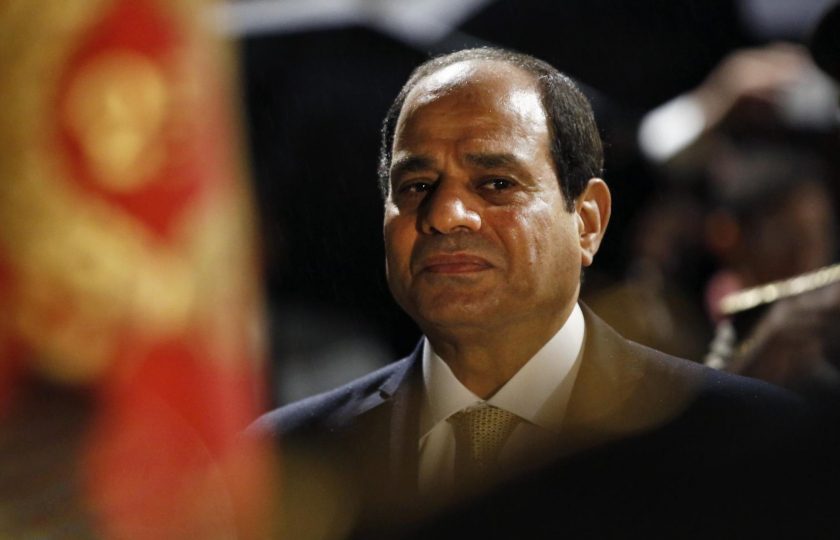 السيسي تصادم مع الأزهر بشكل غير مباشر العديد من المرات