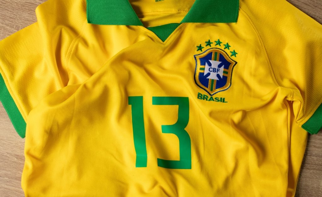 قميص البرازيل