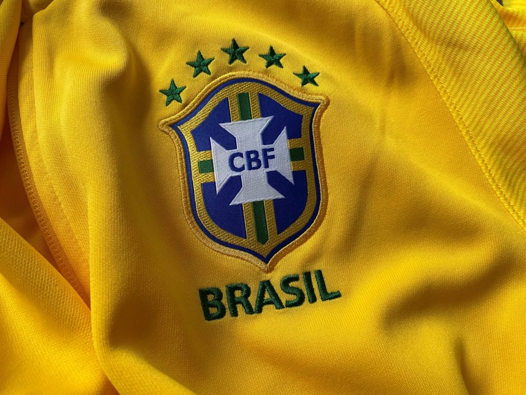 قميص البرازيل