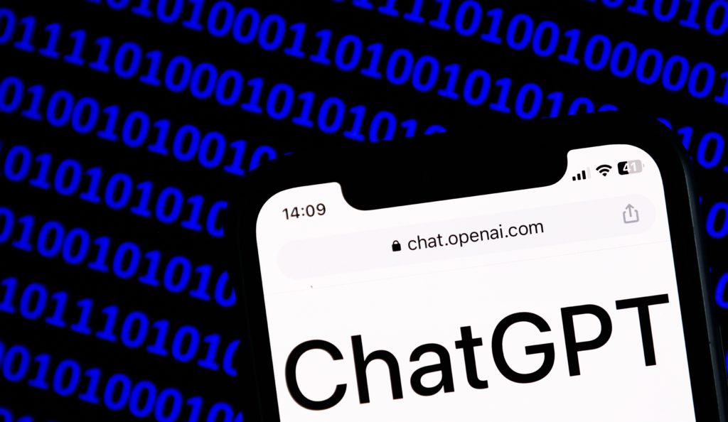 "ChatGPT" تكافح الخداع الأكاديمي بأداة تمييز.. قادرة على التفريق بين  المحتوى الحقيقي والاصطناعي
