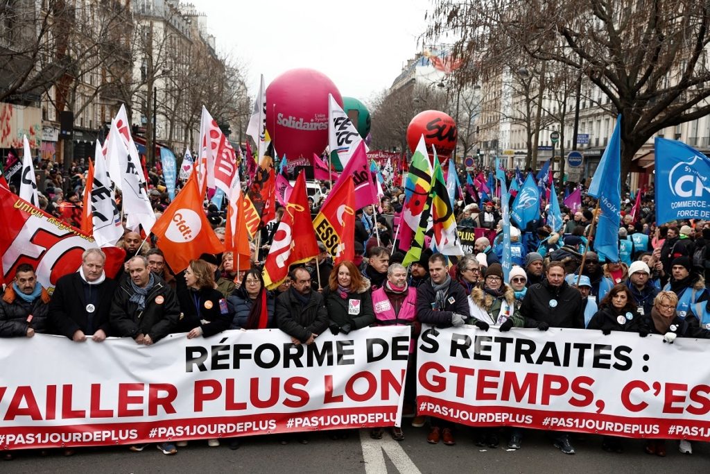 فرنسا احتجاجات ماكرون